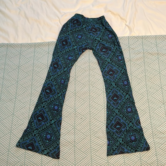 Volcom pattern pants - Picture 2 of 6